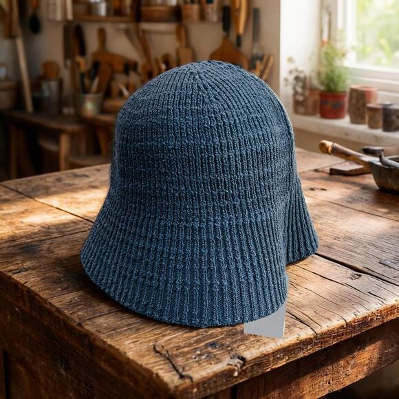 COS Womens Textured Bucket Hat Gray M/L Knit Cloche Boonie Sun Cap New With Tags main image 9